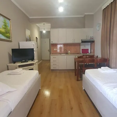 Hotel Alvin & 2*