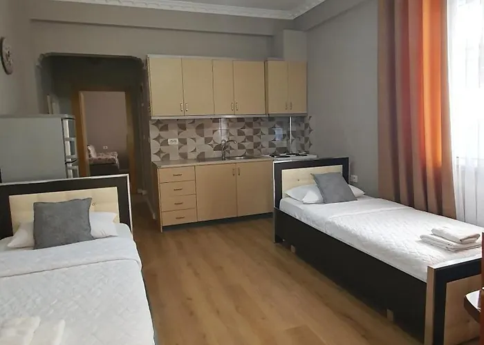 Szálloda Alvin & 2*