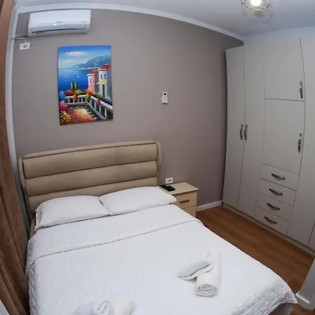 Hotel Alvin & 2*