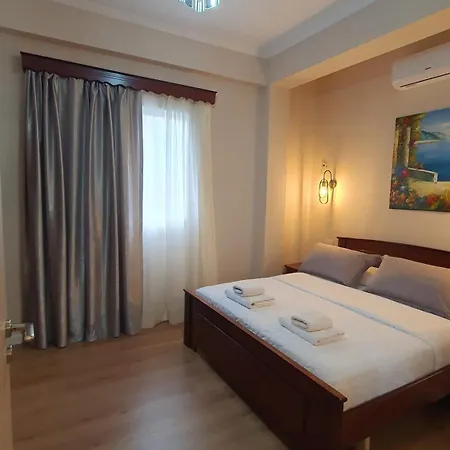 Hotel Alvin & Sarande