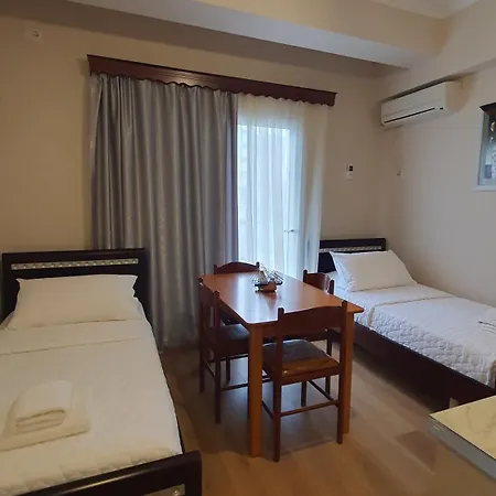 Hotel Alvin & Saranda